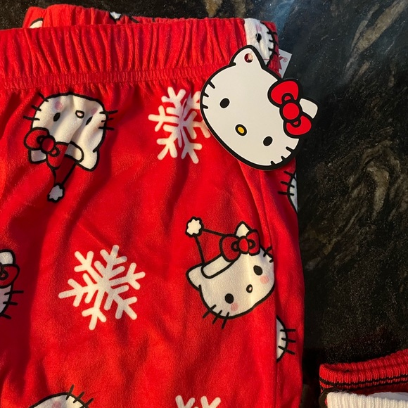 Hello Kitty Christmas Pj & Sock Bundle - Picture 4 of 4
